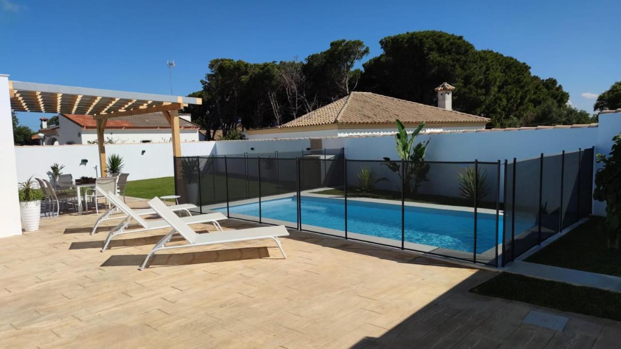 Palapa Garden Alojamientos, Piscina Privada Y Cerca Del Mar Chiclana de la Frontera Dış mekan fotoğraf